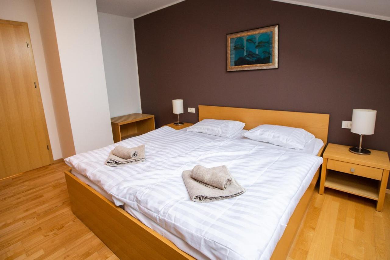 Pohorje Fox Duplex Apartment Maribor Luaran gambar