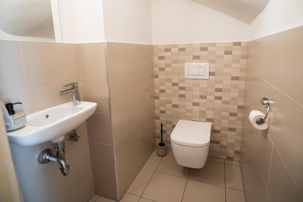 Pohorje Fox Duplex Apartment Maribor Luaran gambar